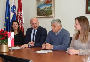 neprofitna (002)